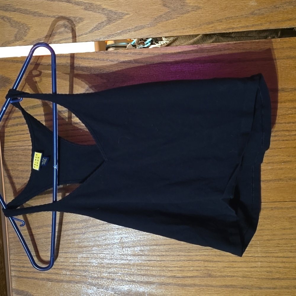 Cropped tank